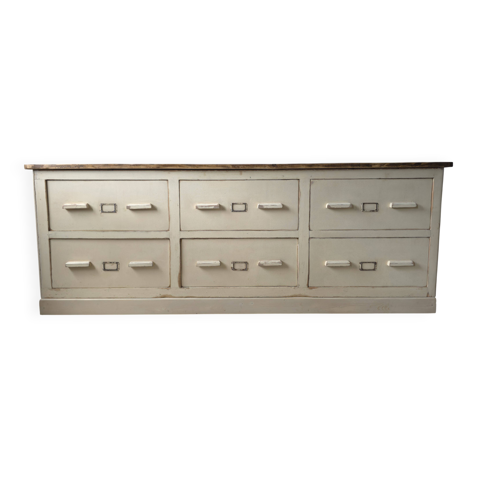 Trade furniture
