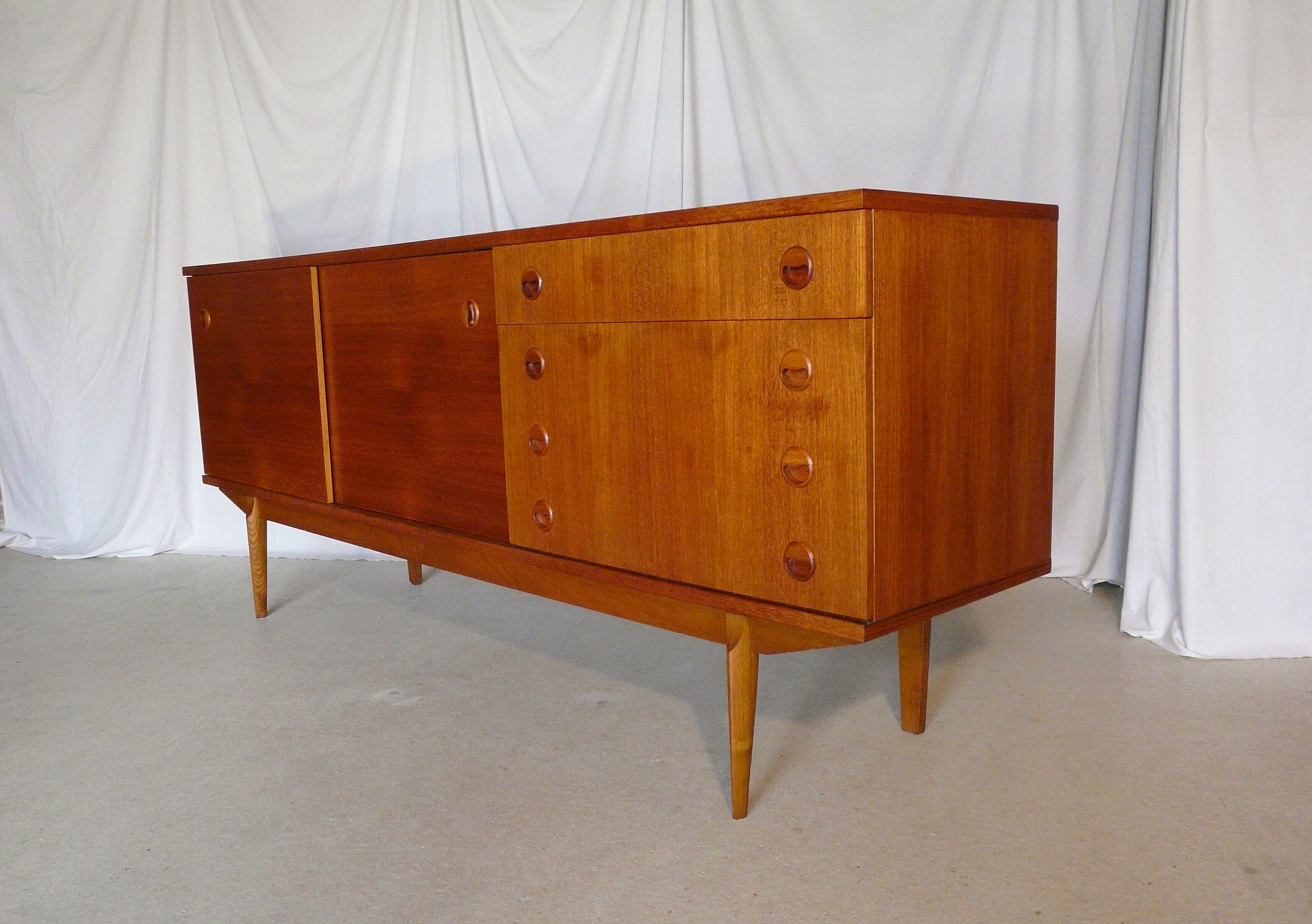 Scandinavian sideboard in teak 60s