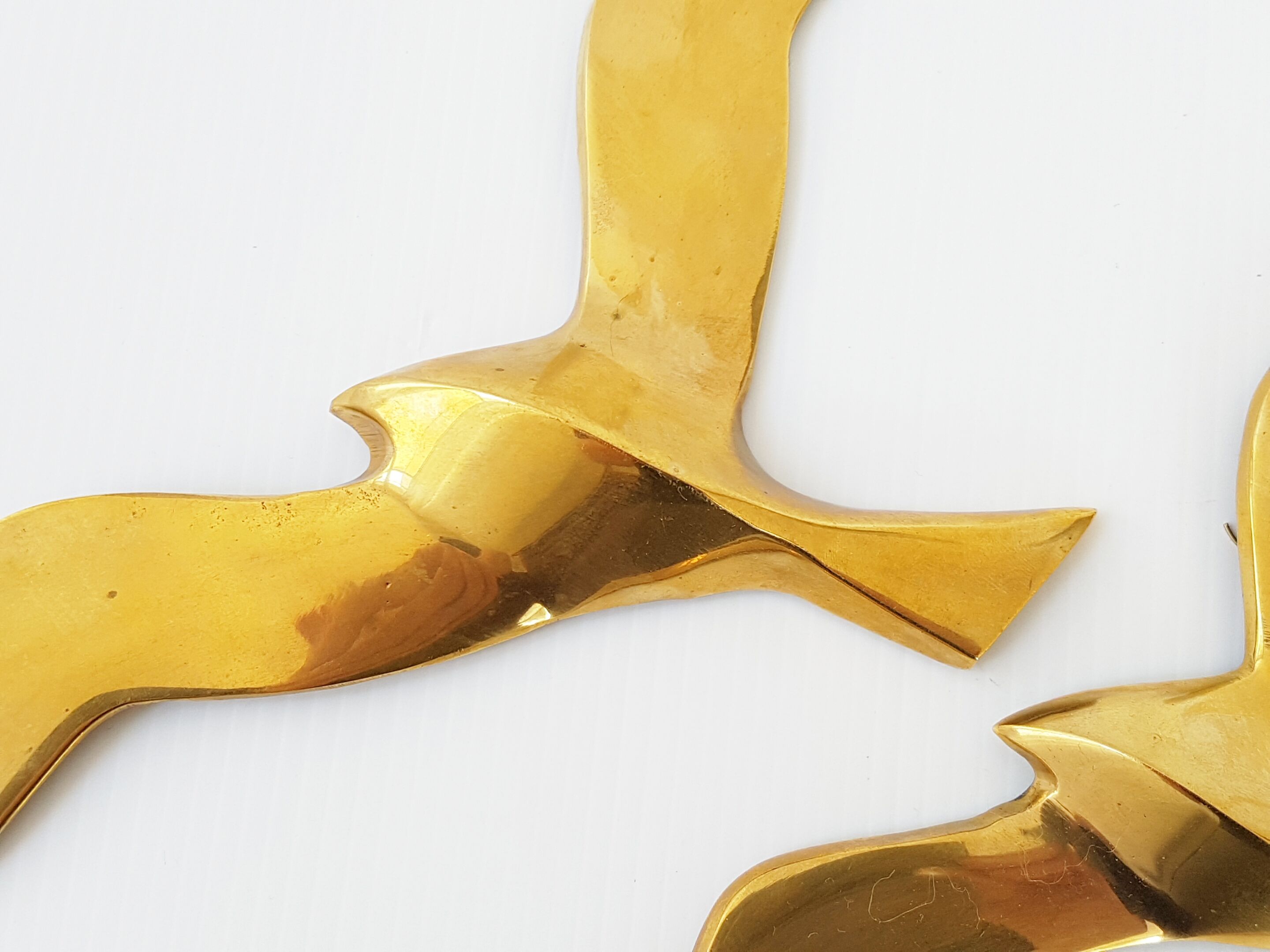 Golden brass wall bird 1970