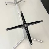 Giancarlo Piretti conference table