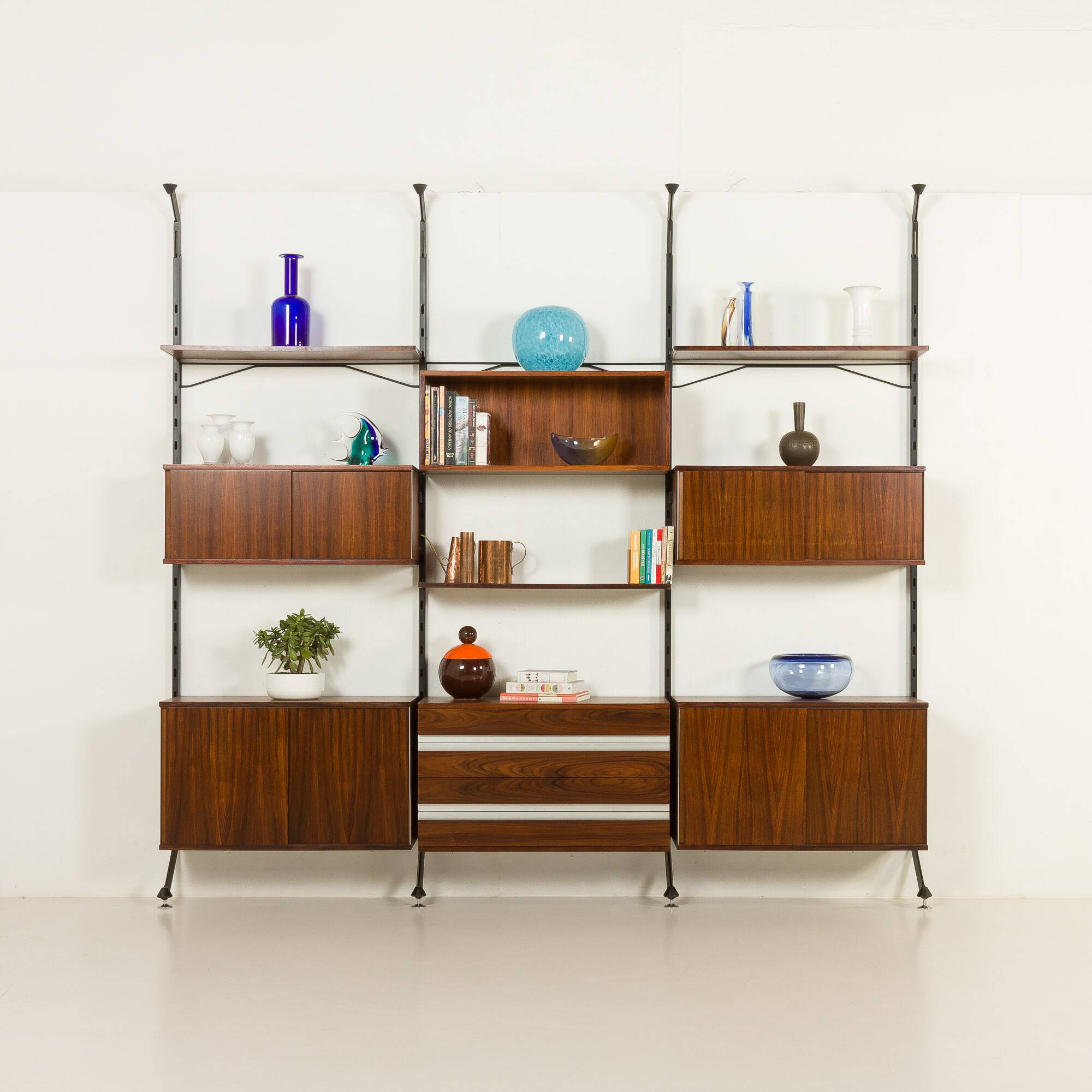 Ico Parisi rosewood wall unit for MIM, Italy 1960s