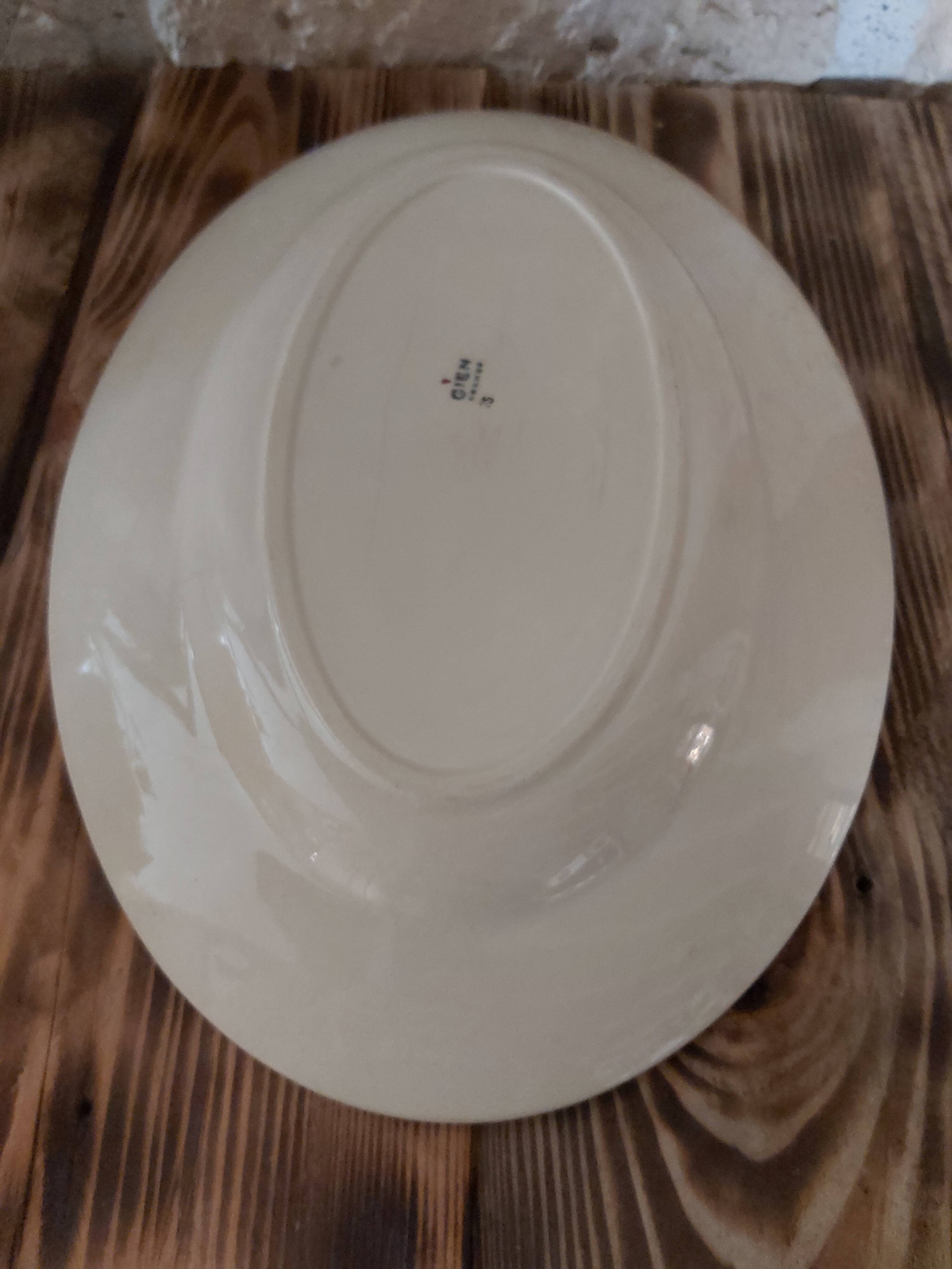 Oval dish Gien