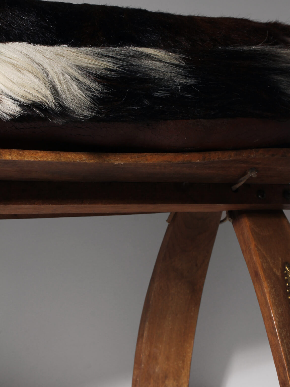 Cowhide Camel Saddle Stool