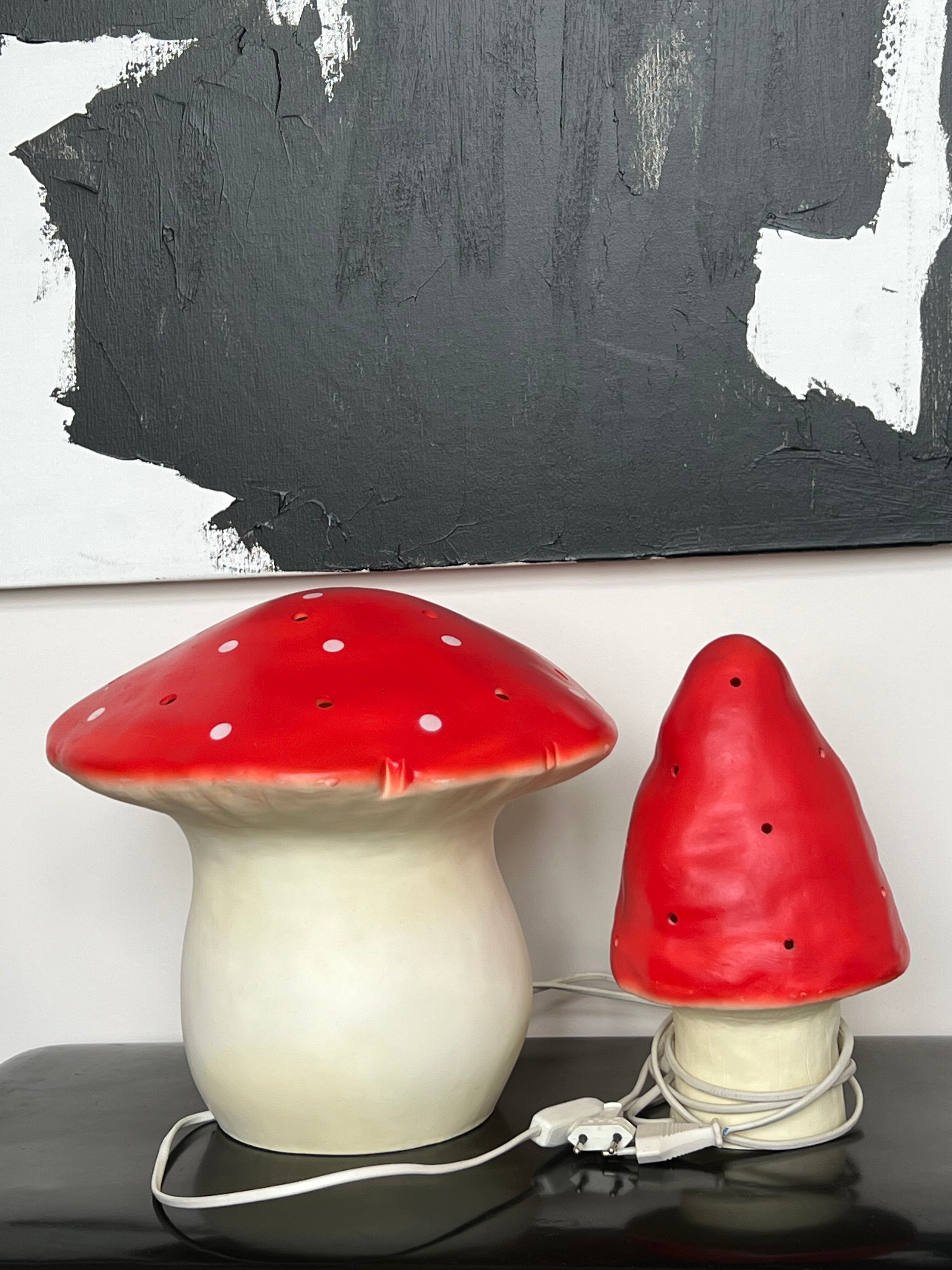 Mushroom lamp