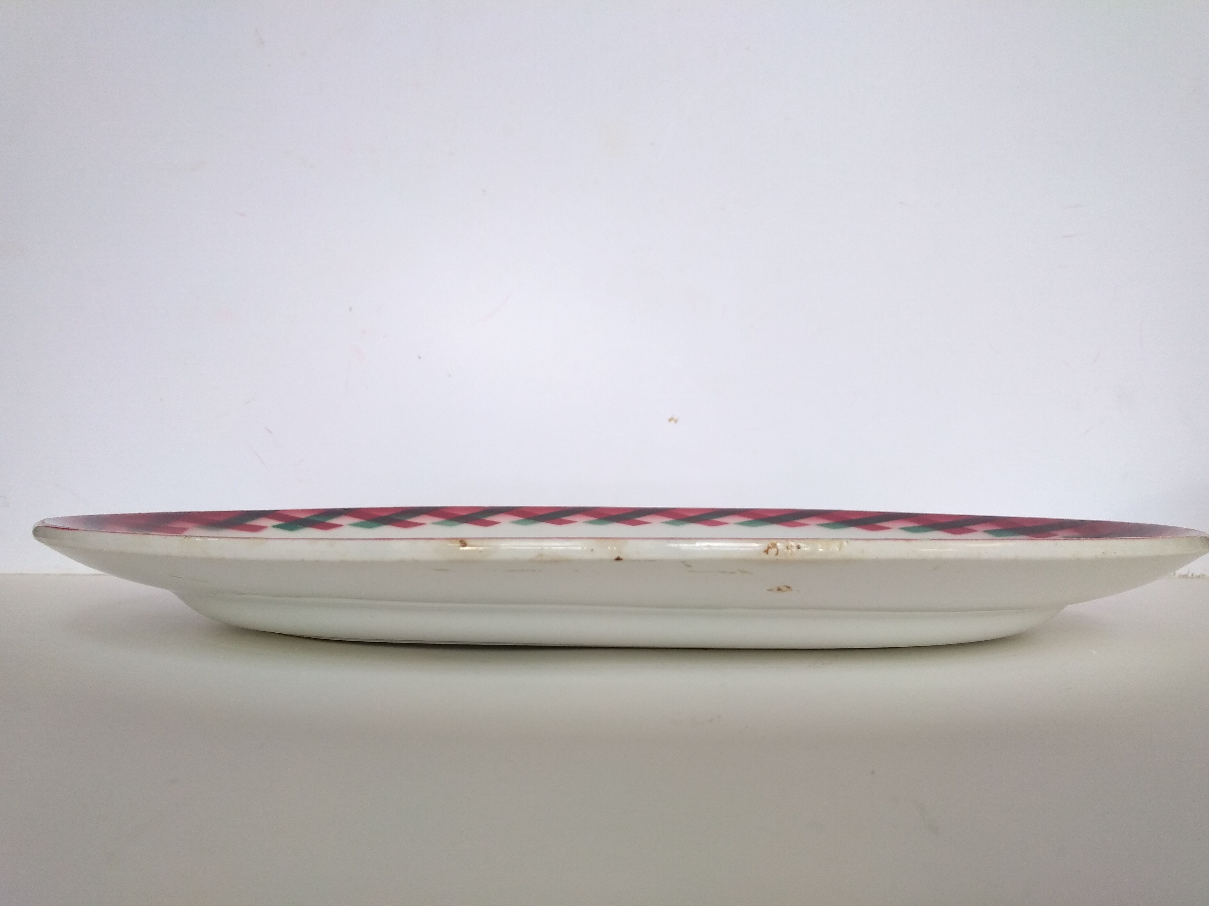 Old Lunéville Oval Dish "Scotland"