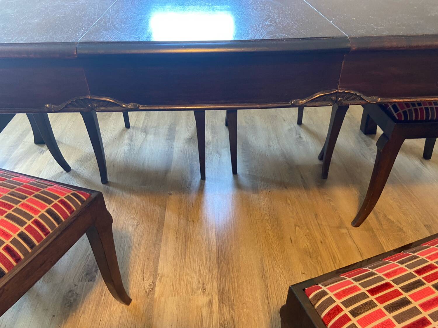 Dining table and 6 Art Deco chairs