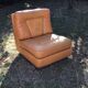 Chauffeuse Jacques Charpentier design vintage en cuir