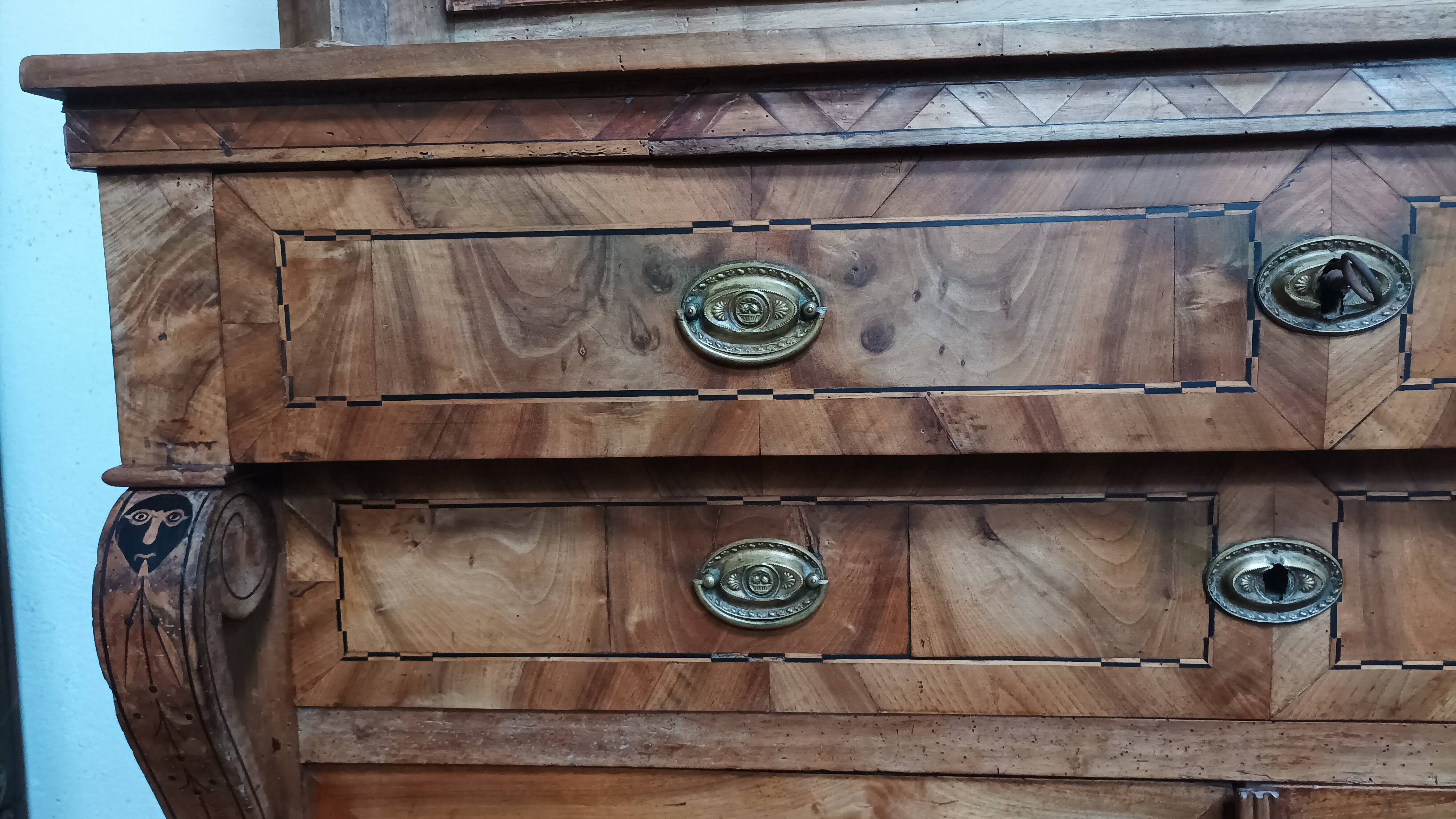 Biedermeier period sideboard in precious wood and ebony marquetry