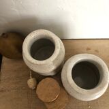 Duo de pots avec couvercles en grès blanc