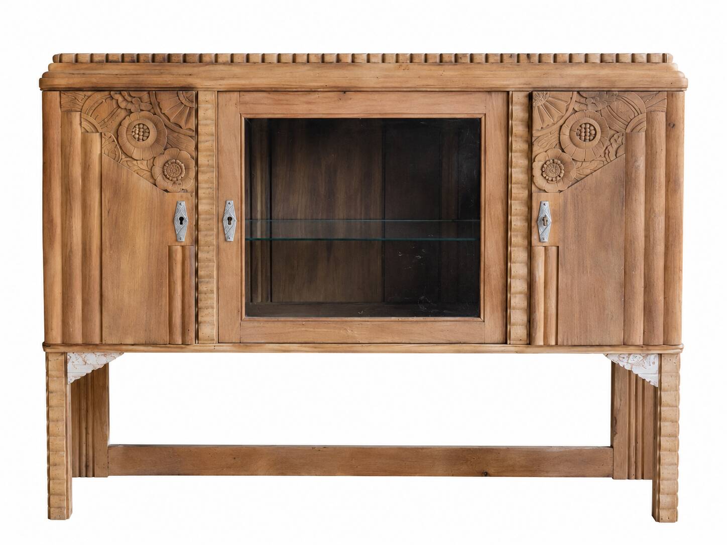 Art Deco display cabinet in walnut • Sculpted decorations • Brass