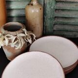 Lot of five flat sandstone plates
