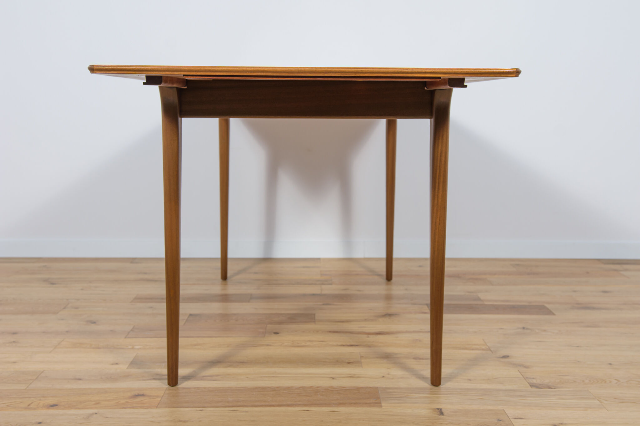 Mid-century teak extendable dining table from Mcintosh, 1960s