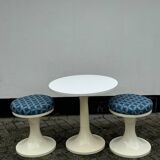 Tulip Space Age Table and 2 Stools