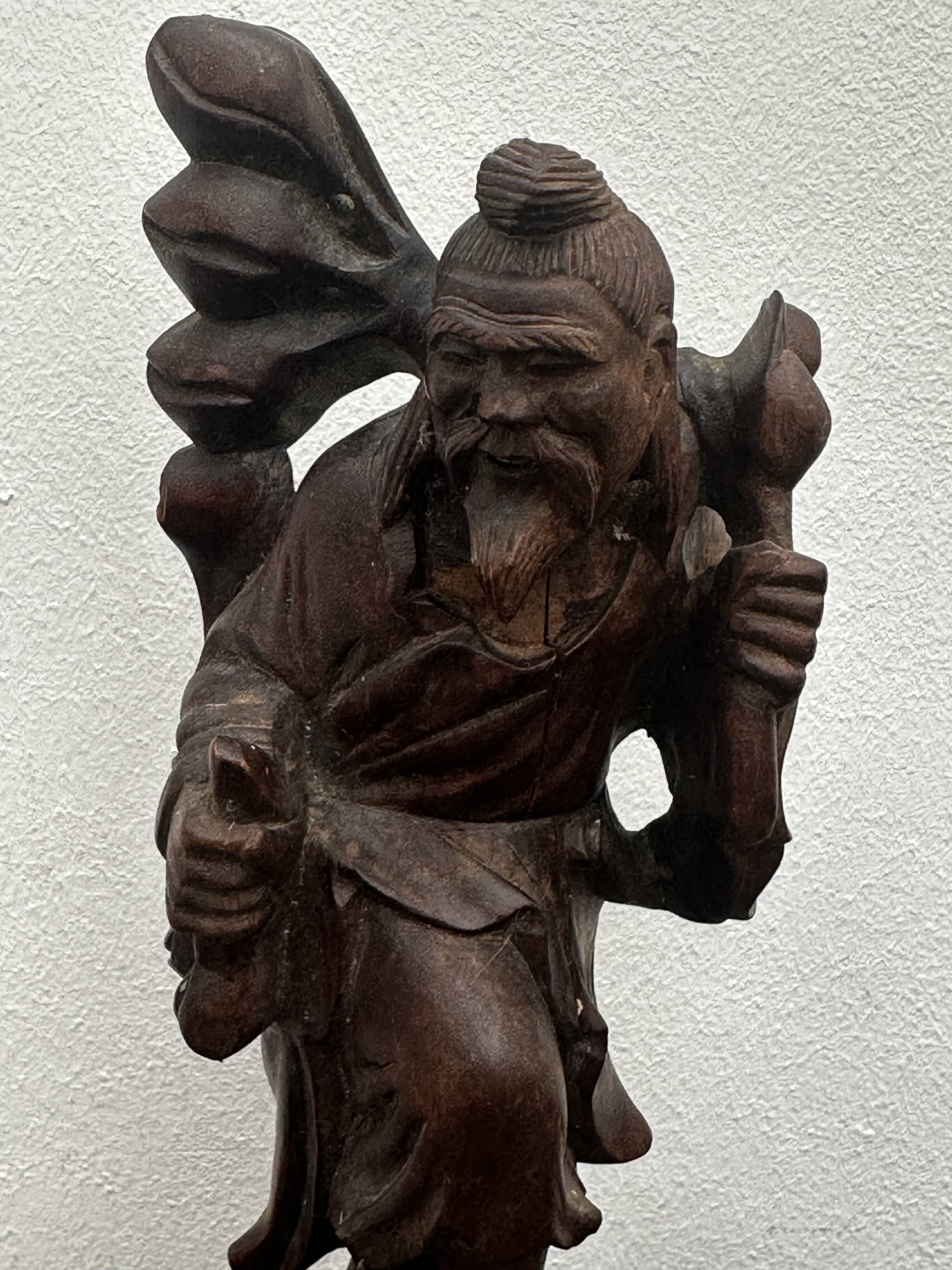 Carved wooden sculpture "Chinese peasant", early 20th century.