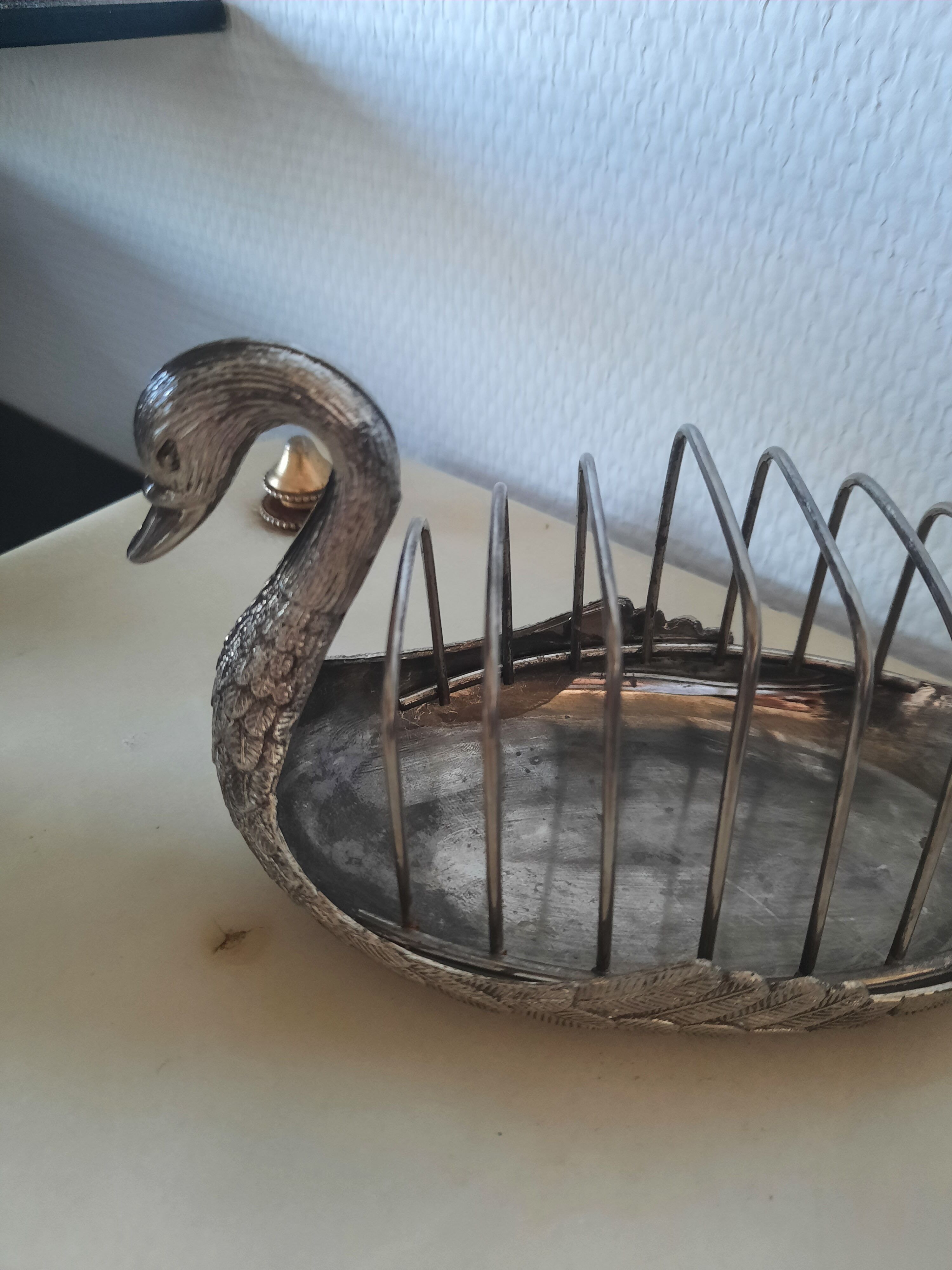 Vintage bread holder