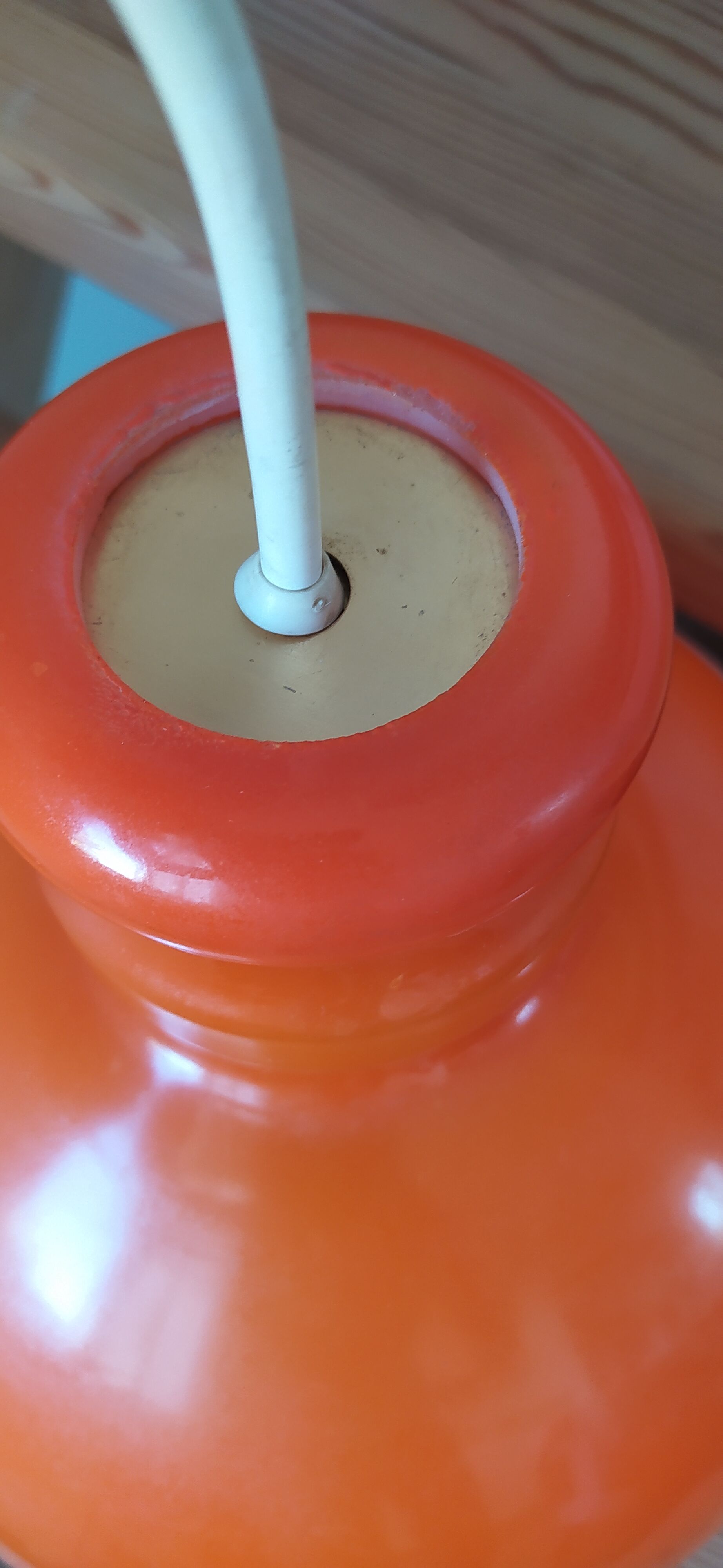 Suspension opaline années 70