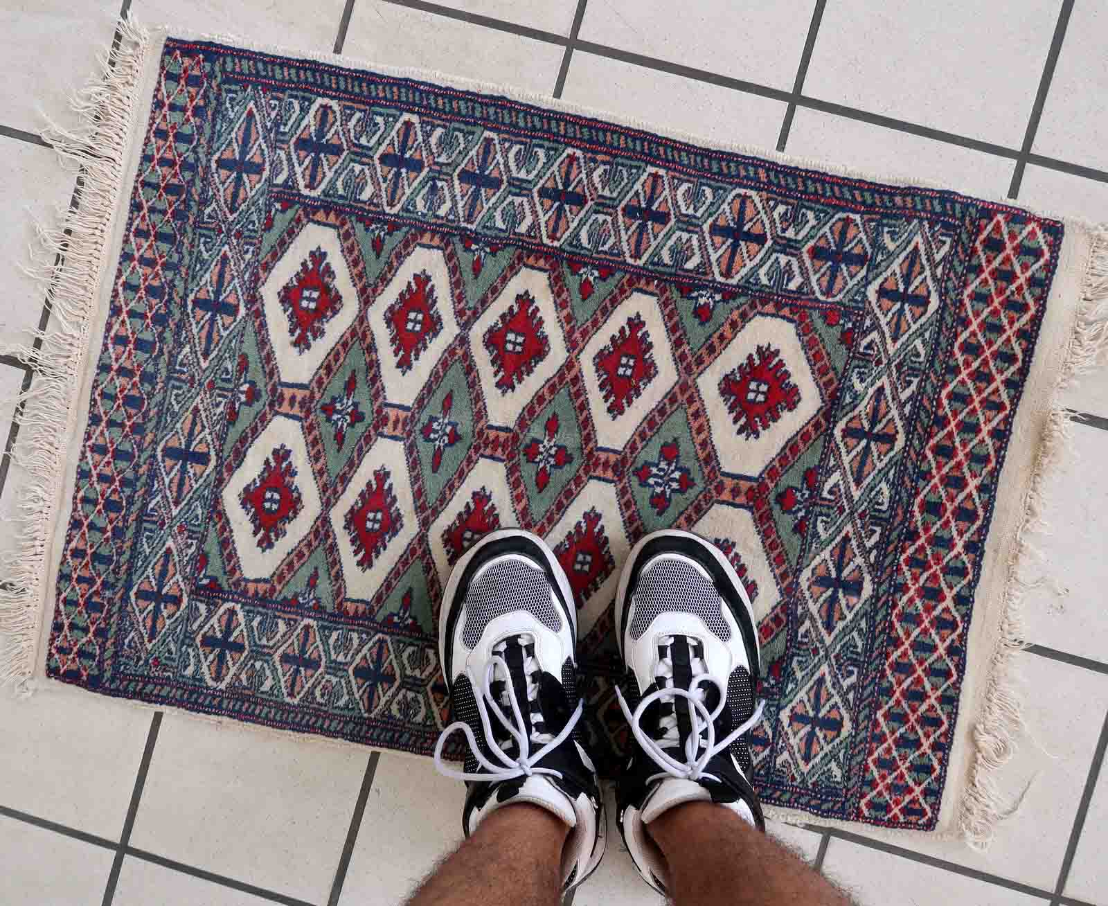 Handmade vintage rug Uzbek Bukhara 56cm x 83cm 1970s