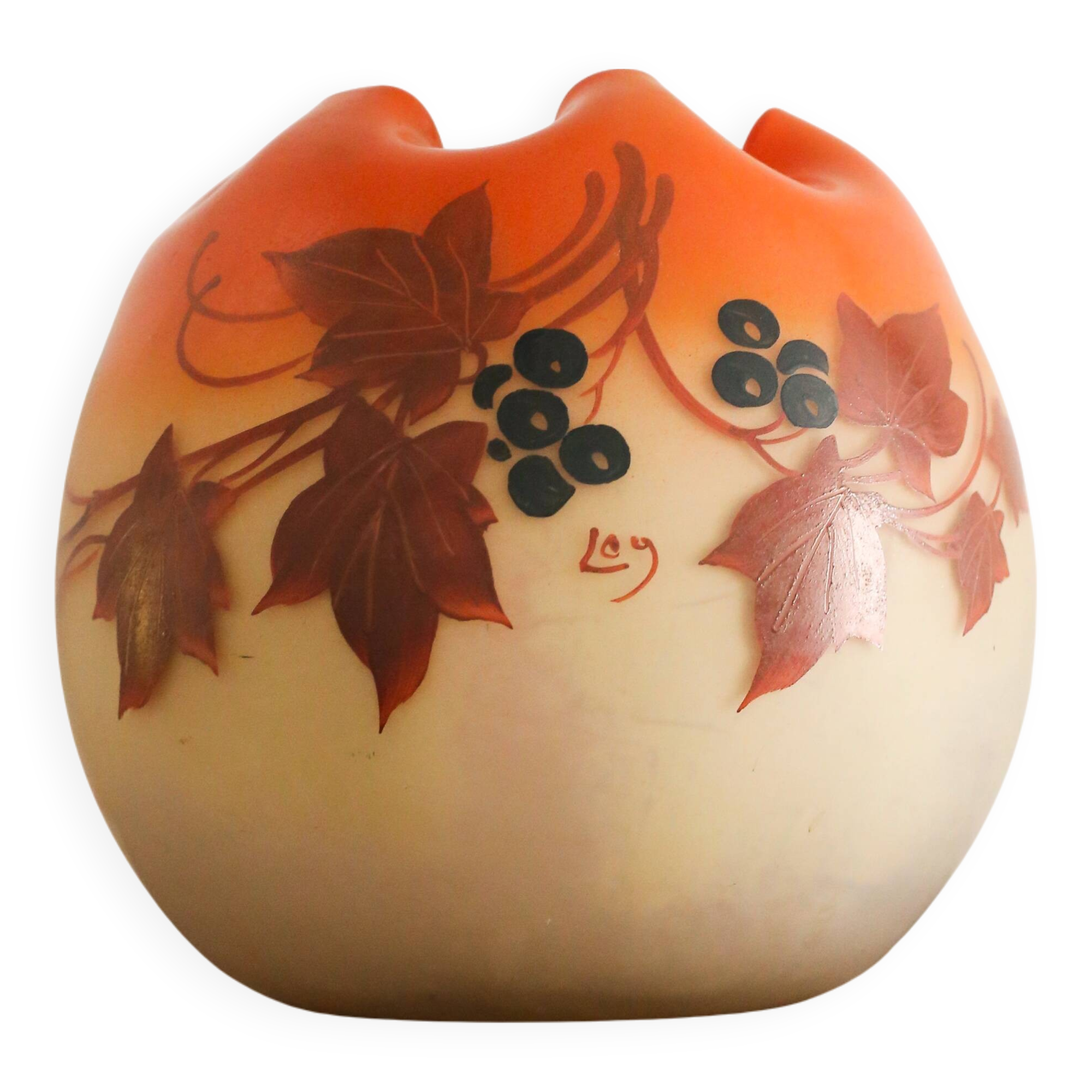 Legras vase boule jaune orangé à décor de vigne