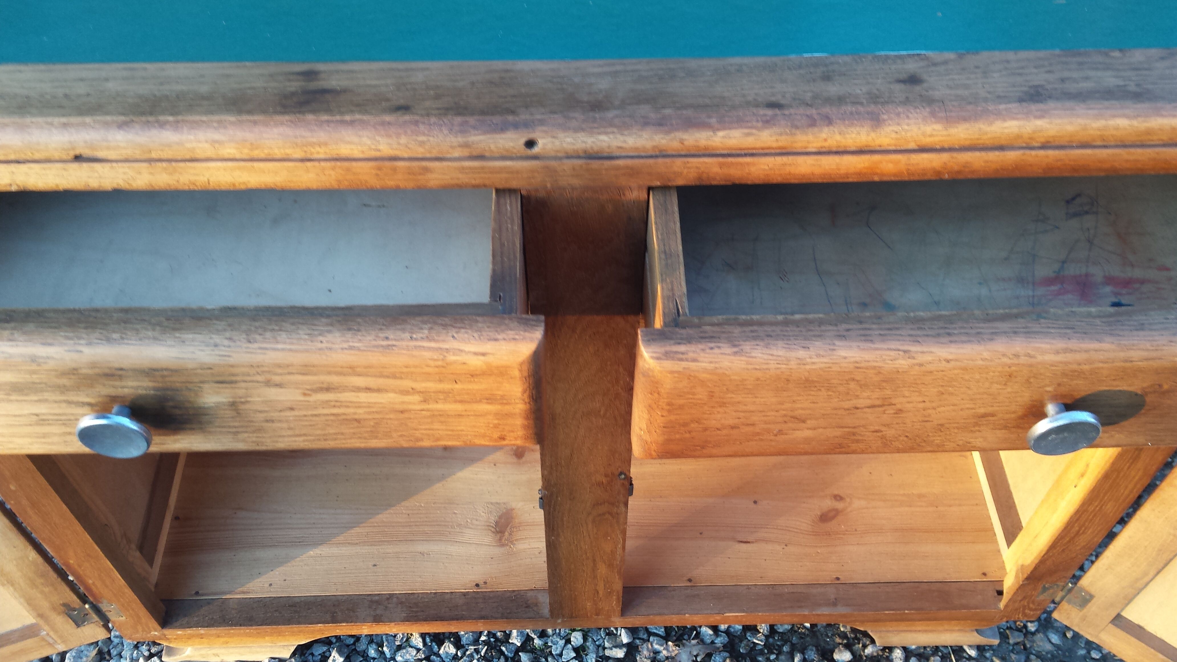 Mado dark green balatum buffet