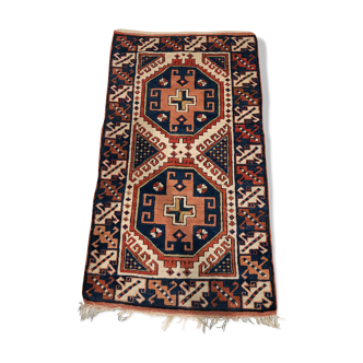 Iranian hand woven carpets 136x77,5cm