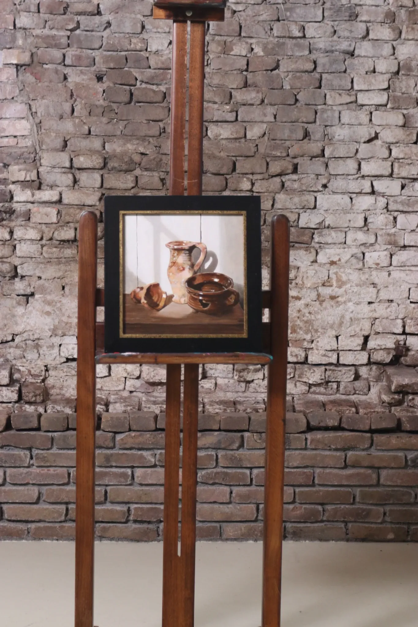 Still life with jug and brazier (finds) – Marjolein van den Berg, c. 2011