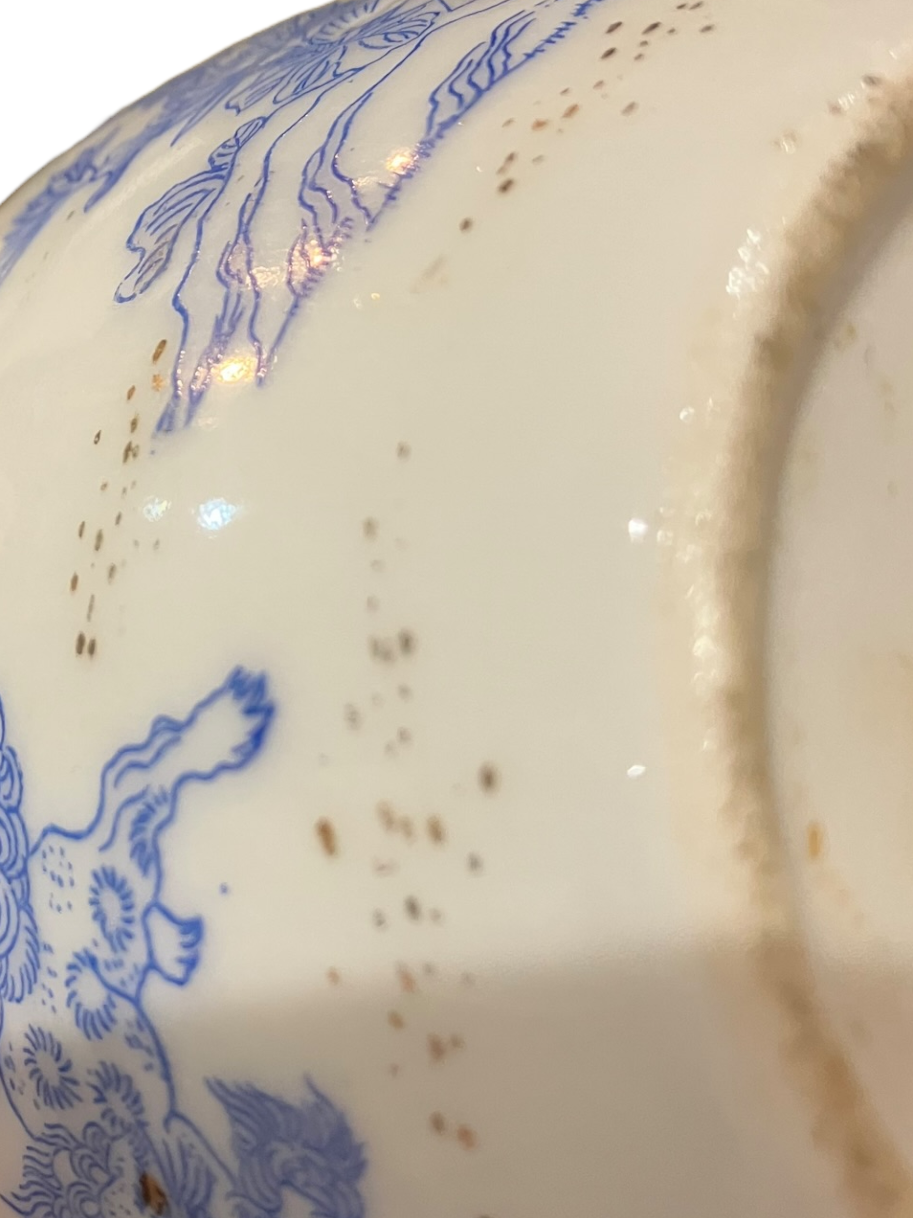 Asian porcelain covered pot