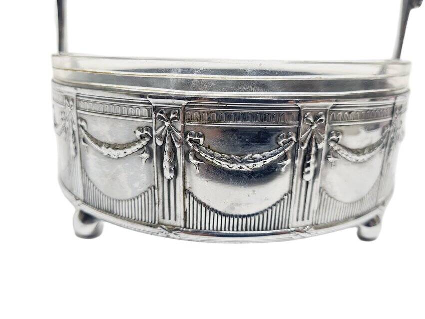Antique Art Nouveau fruit basket, 1900s