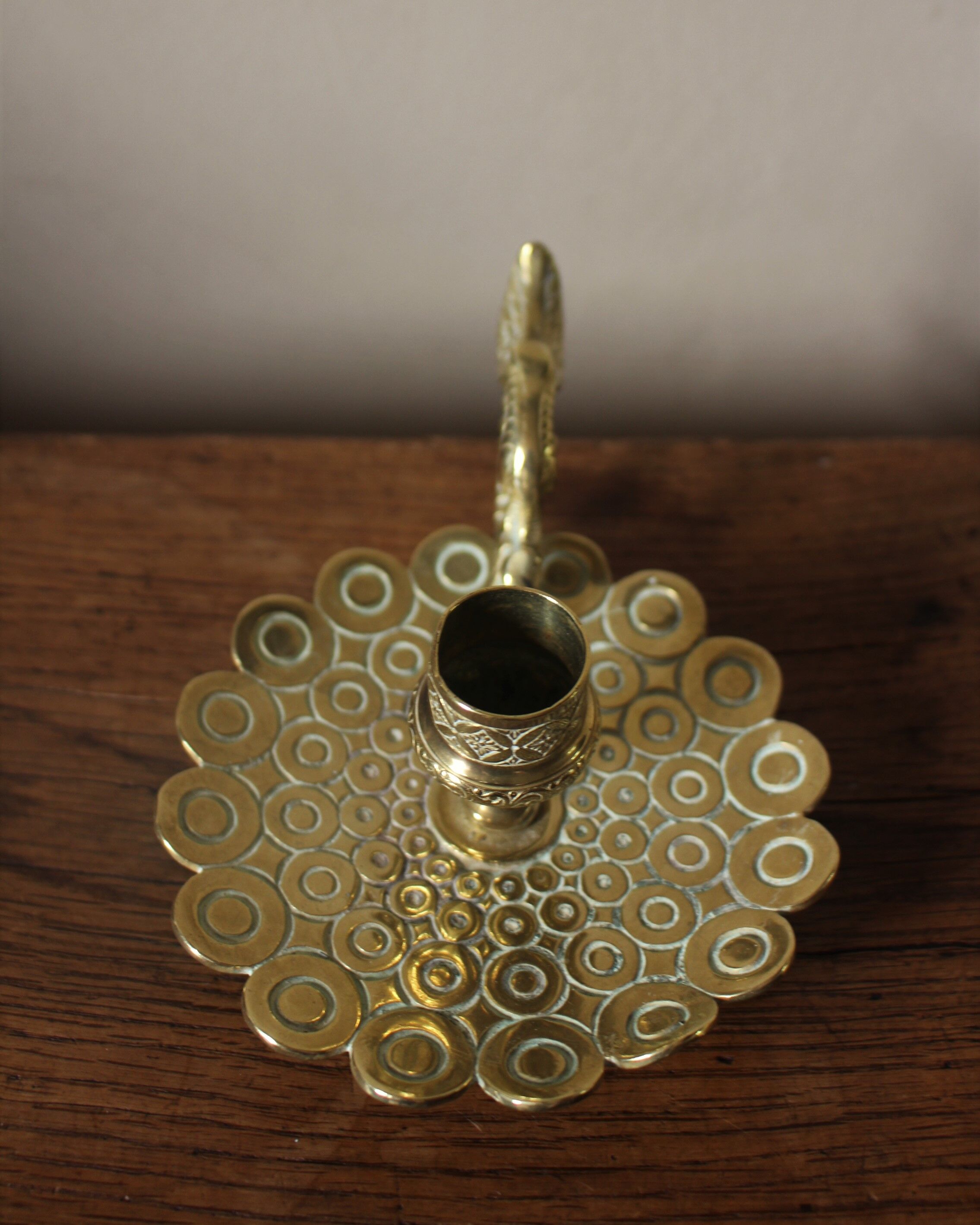 Cellar rat candle holder worked brass dragon