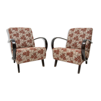 Paire de fauteuils par Jindřich Halabala 1950