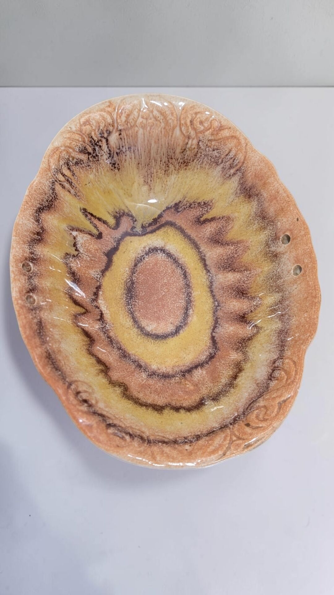 Vintage ceramic dish / catchall – West Germany 902