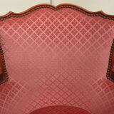 Vintage shepherdess armchair in pink velvet.