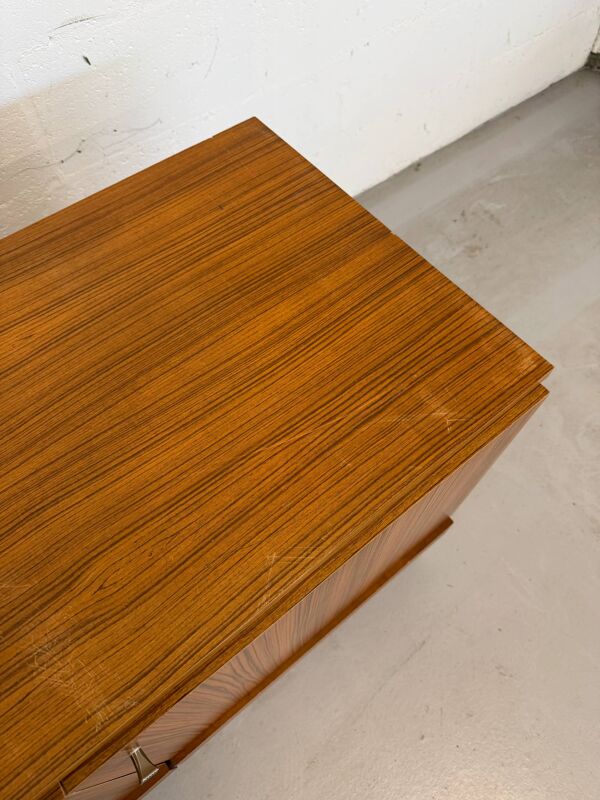 Buffet vintage en placage de teck, style mid-century, avec portes et tiroirs