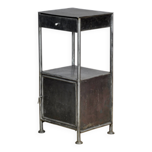 Table de nuit en fer, - vers 1920