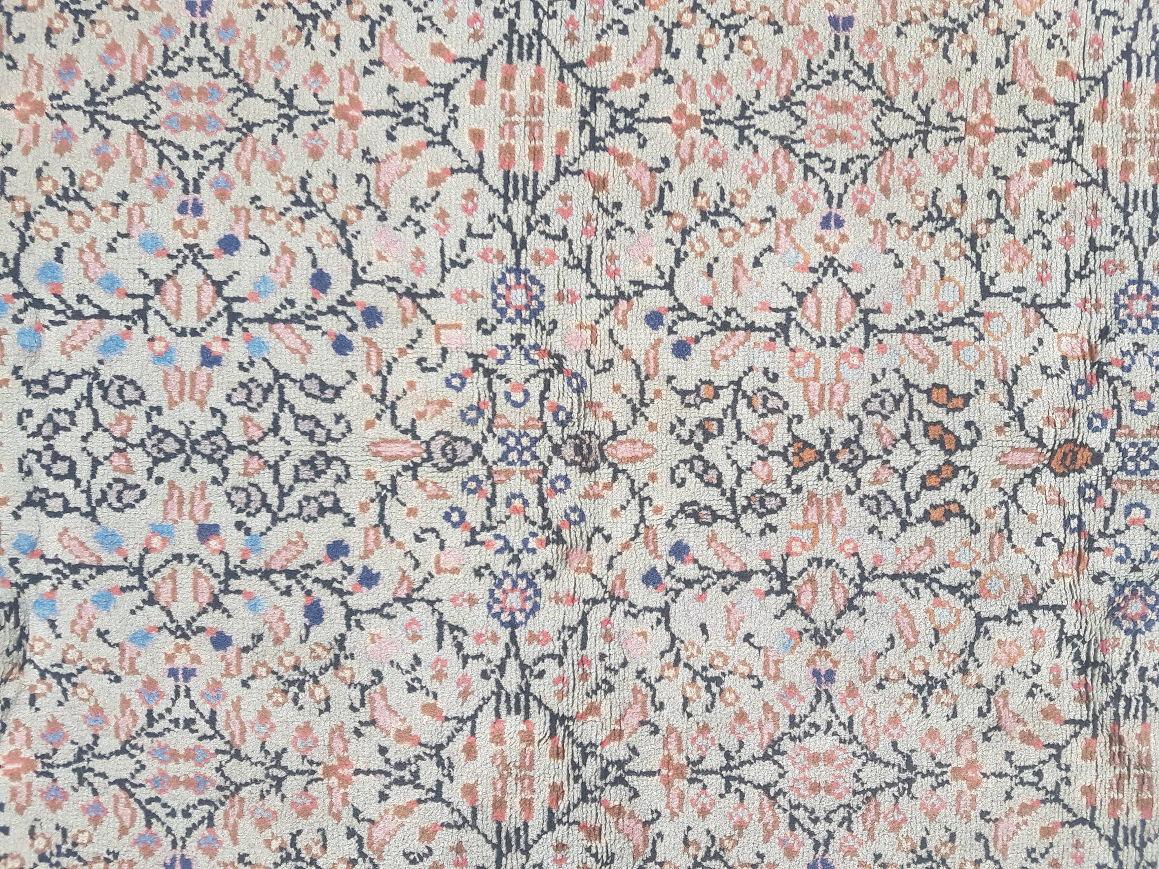 Handmade Turkish carpet 100% wool 151x224cm