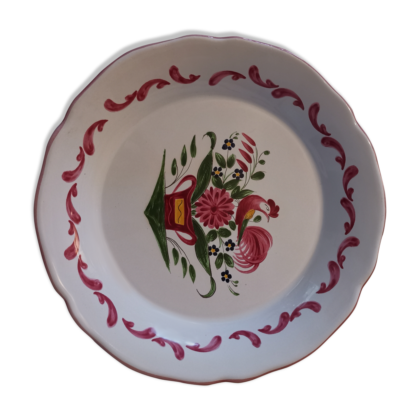 Porcelain plate vegetal pattern