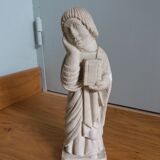 Mineral religious statuette