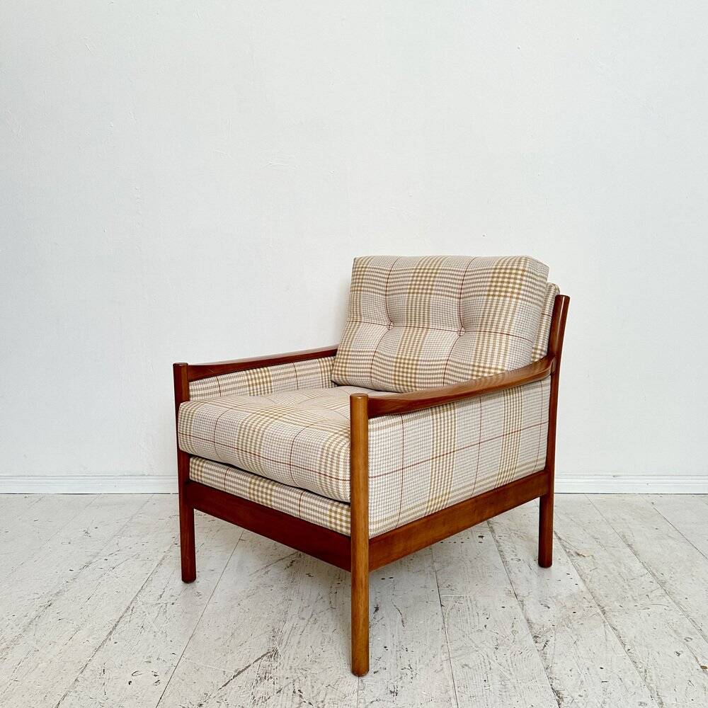 Mid-Century Scandinavian Armchair in Cherry Wood and Checked Fabric, 1960s