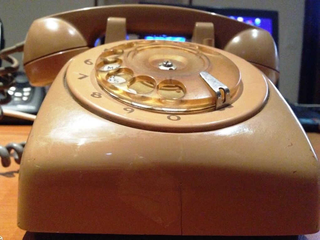 ITT dial phone - Cgct from 1970
