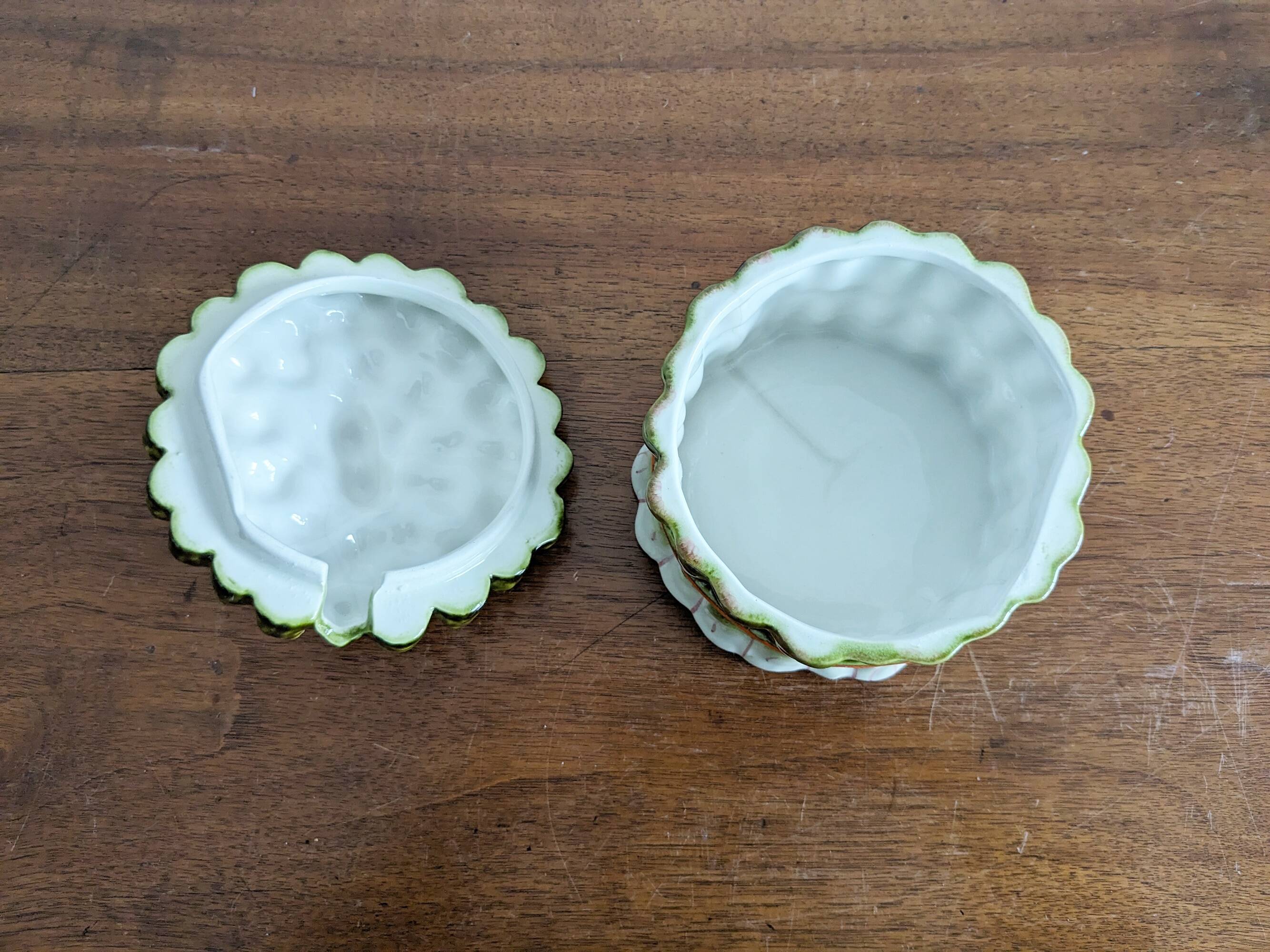 Vintage asparagus tableware sauce container, Italian majolica