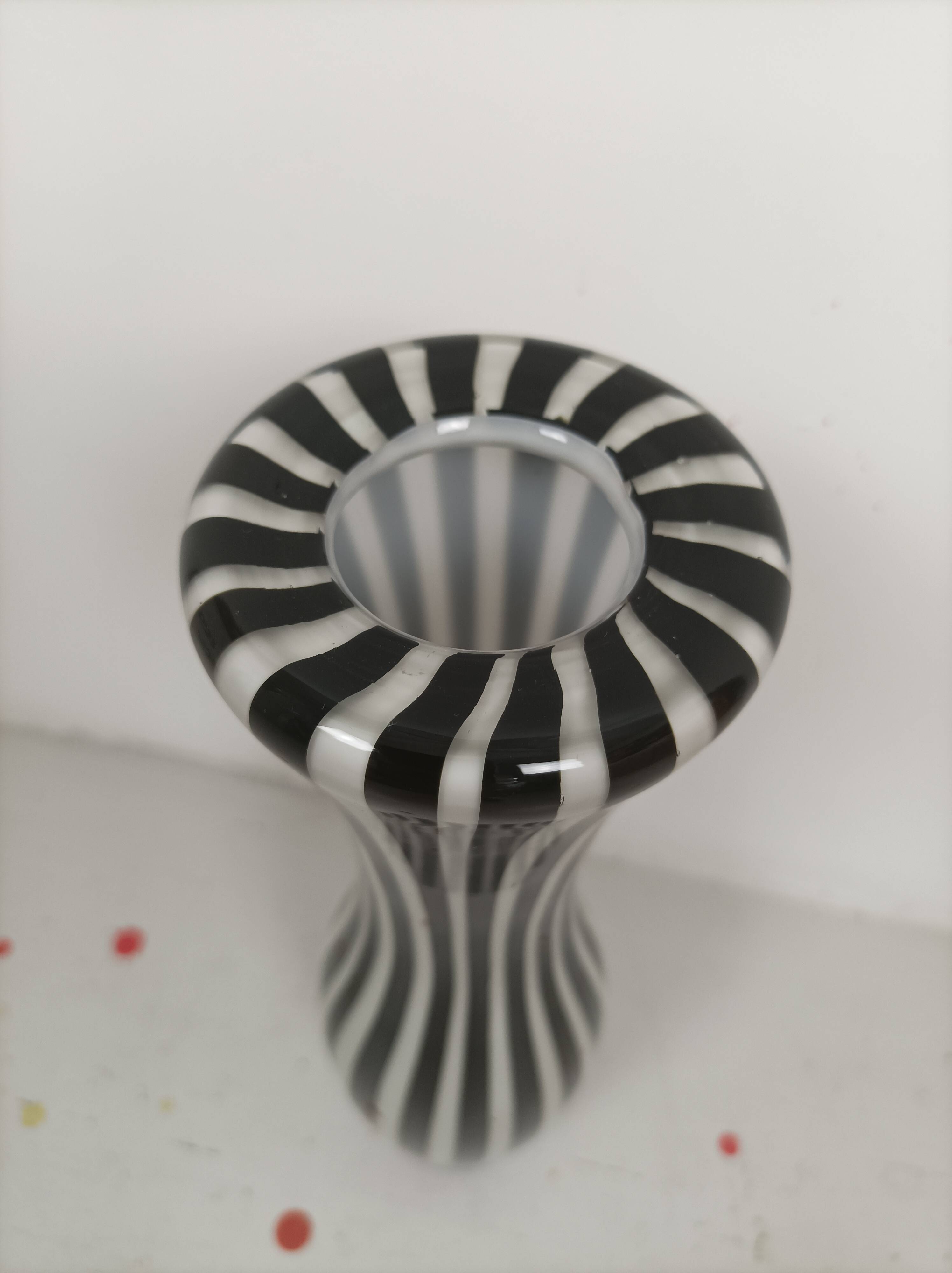 Murano glass vase by LEONARDO circa 1970