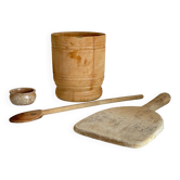 Pots et battoirs en bois tourné pour la cuisine