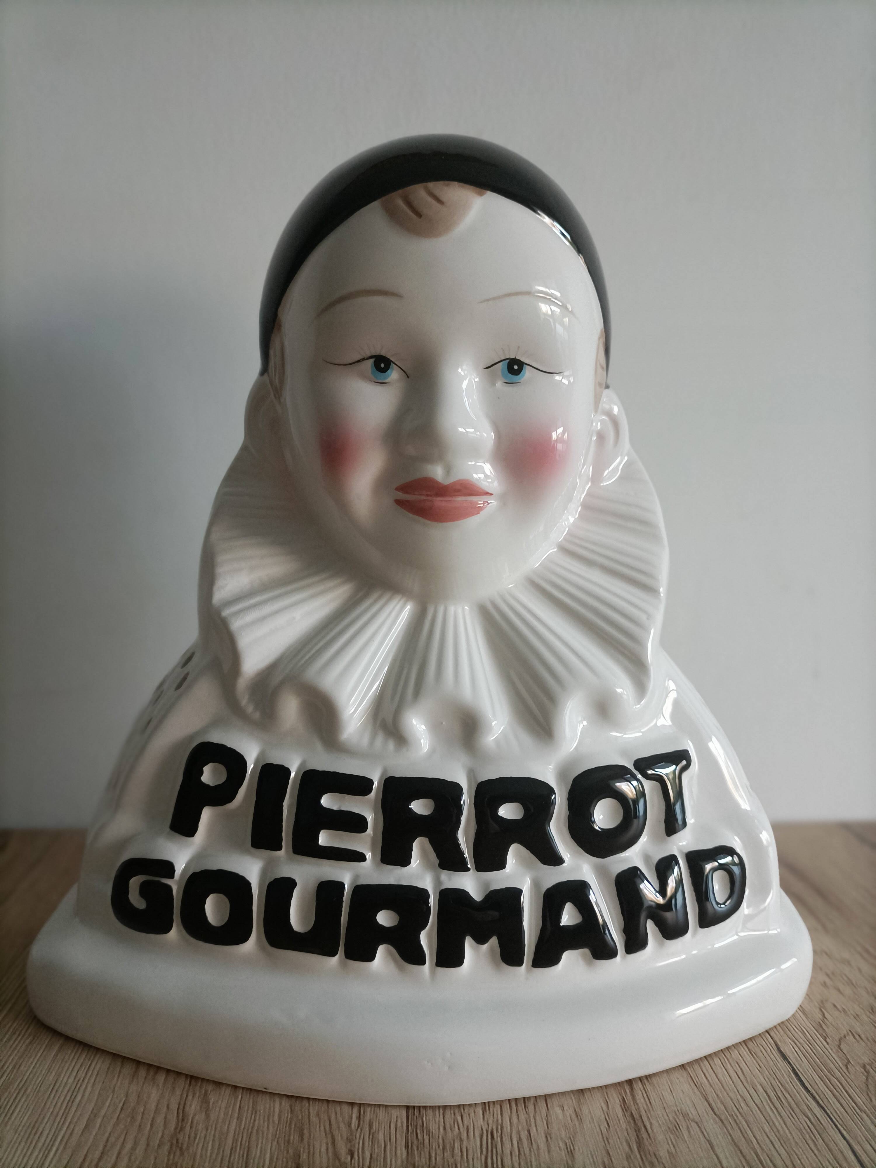Pierrot gourmand advertising lollipop display in porcelain