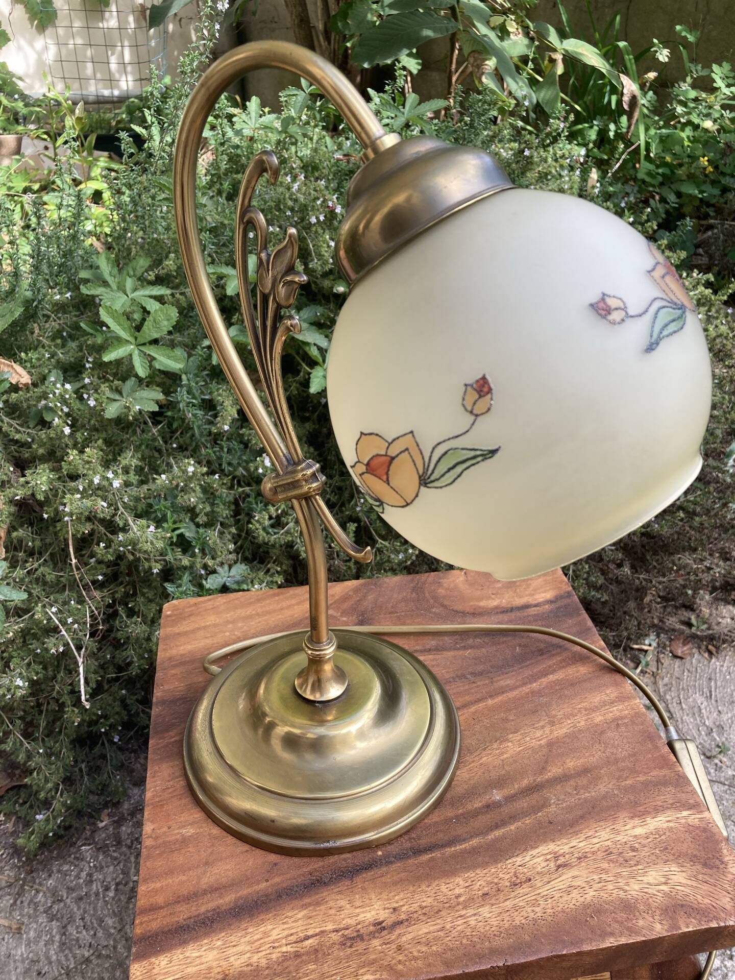 Art Deco revival table lamp