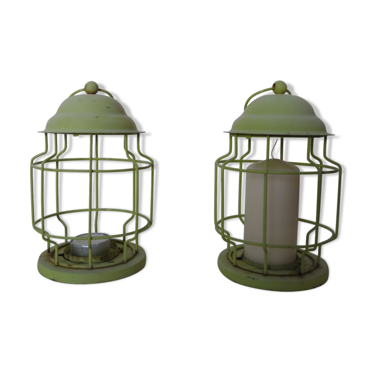 Duo of small metal lanterns