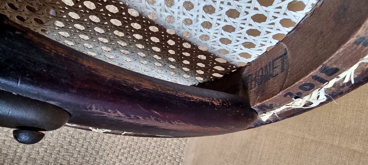 Piano thonet or workshop stool