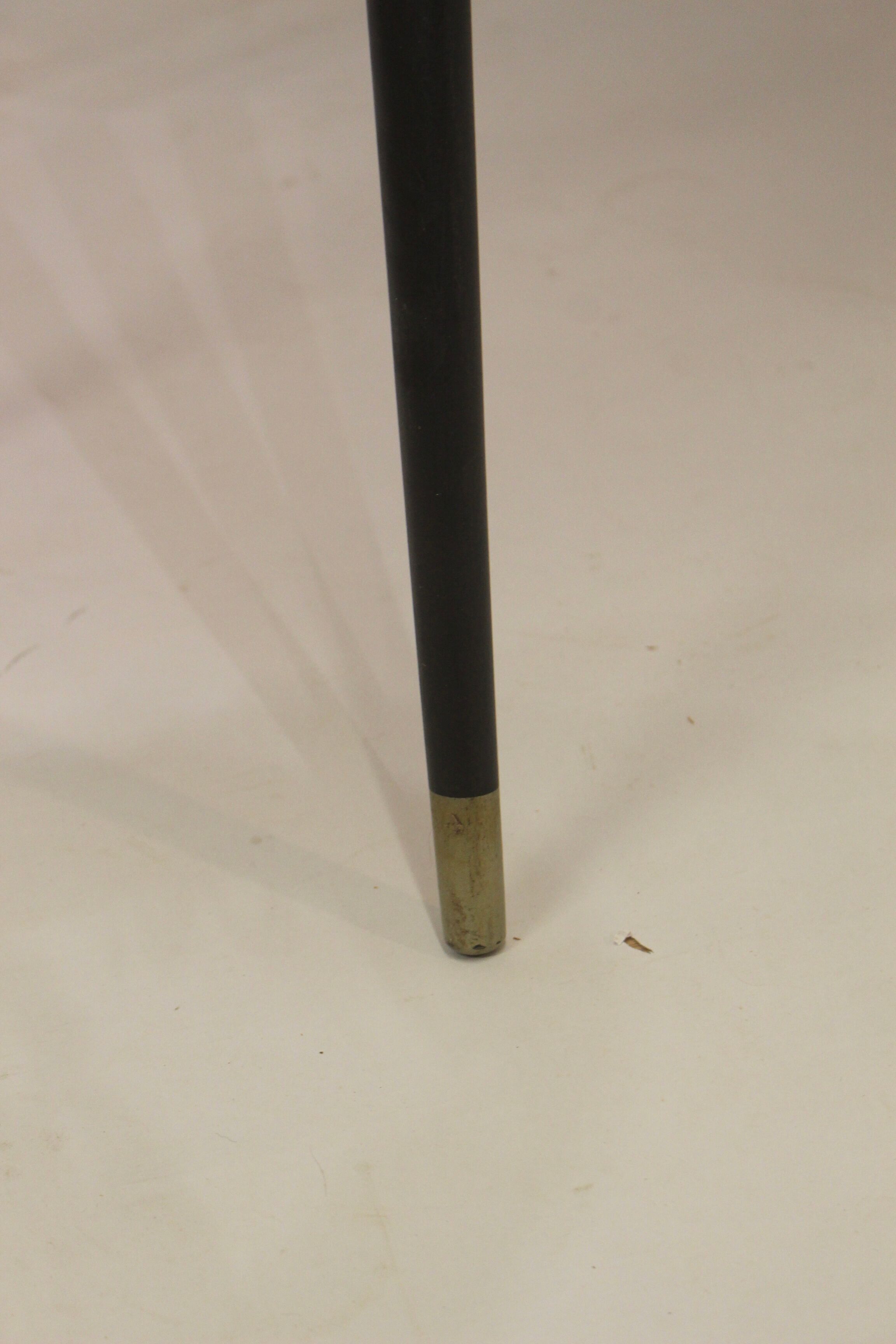 Vintage coffee table year 60 flower patterns