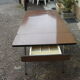 Ensemble table de  cuisine et chaises