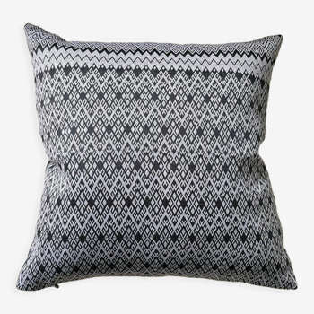 Kachin cushion gray white 40x40 cm