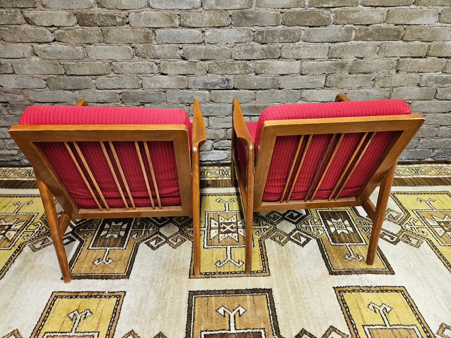 Pair of vintage scandinavian armchairs 70s