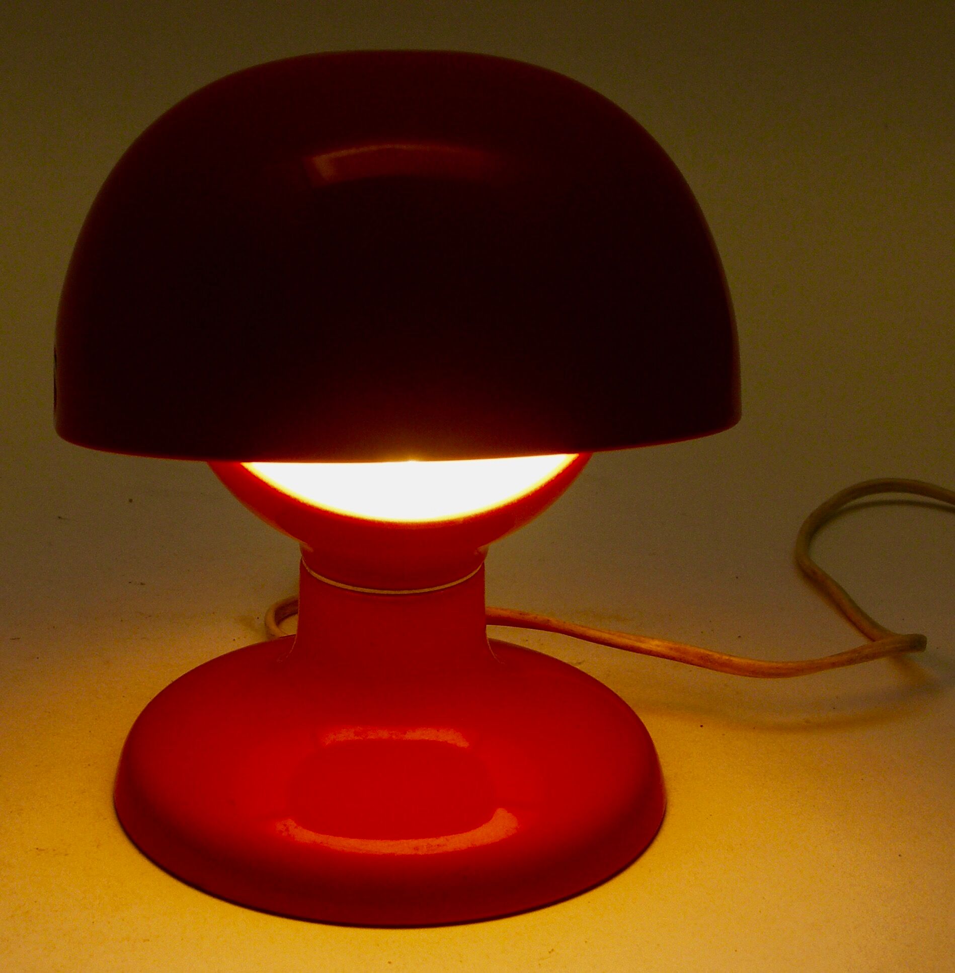 Lampe "Jucker" 1963 design Tobia Scarpa , éditeur Flos